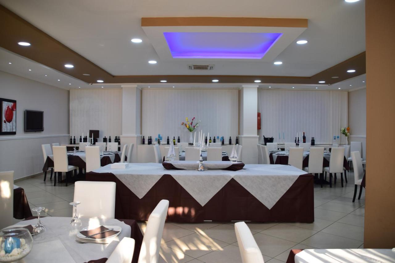Mg Palace Hotel Costa Del Sole Agnone Bagni Extérieur photo