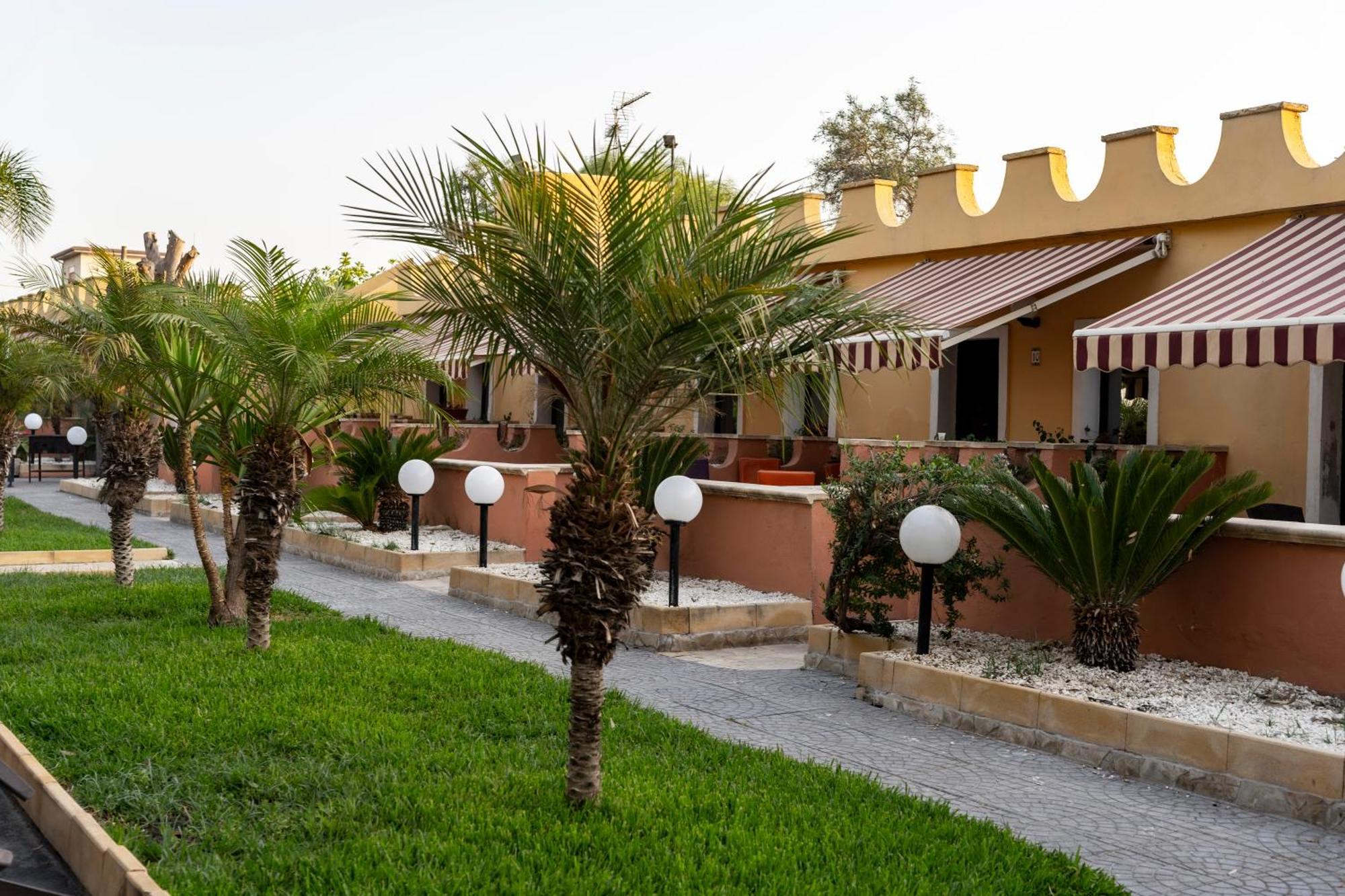 Mg Palace Hotel Costa Del Sole Agnone Bagni Extérieur photo