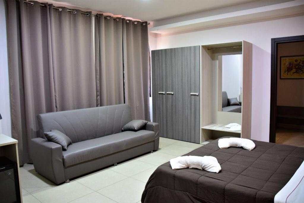Mg Palace Hotel Costa Del Sole Agnone Bagni Extérieur photo