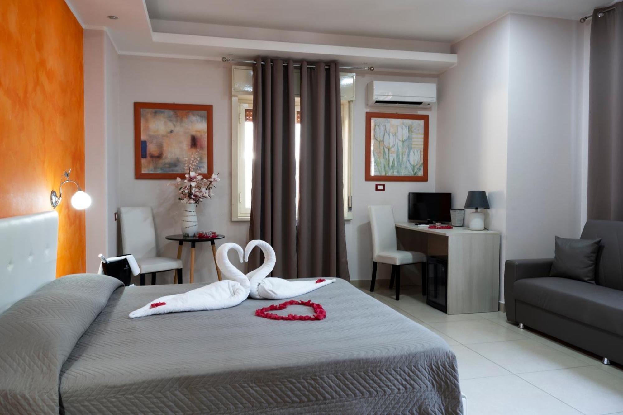 Mg Palace Hotel Costa Del Sole Agnone Bagni Extérieur photo
