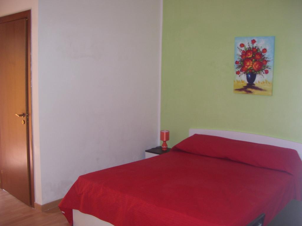 Mg Palace Hotel Costa Del Sole Agnone Bagni Chambre photo